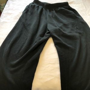 Black Jordan sweatpants